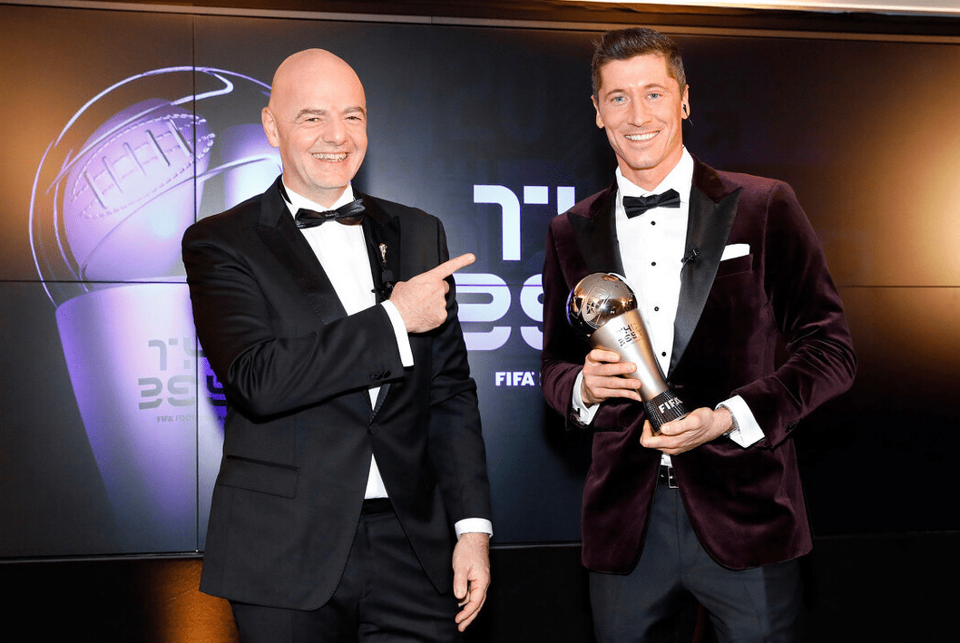 “KY开元集团官网”
新王降生!梅西和C罗都输了 球迷:毫无悬念 只惋惜没有金球奖(图4) “KY开元集团官网”
新王降生!梅西和C罗都输了 球迷:毫无悬念 只惋惜没有金球奖(图4)